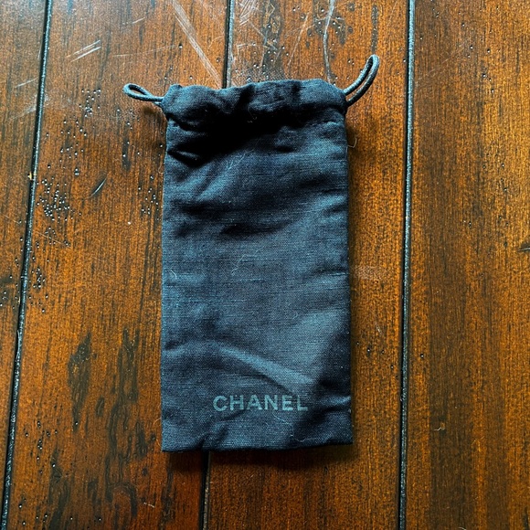 CHANEL Accessories - Chanel glasses drawstring dust bag